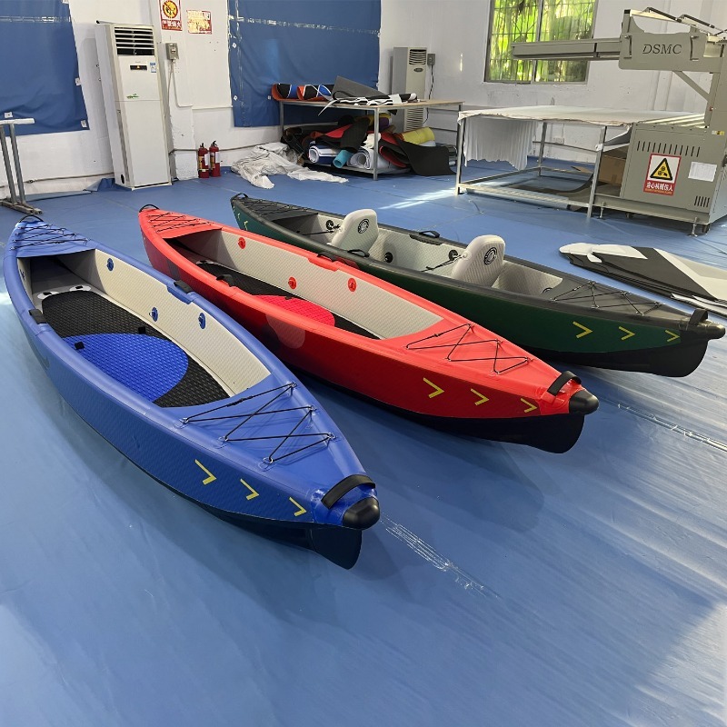 Fishing Boat Inflatable - 新設計4.2mポータブルインフレータブルカヤックカヌー、強化PVC素材、湖や川での使用に適した屋外釣りボート